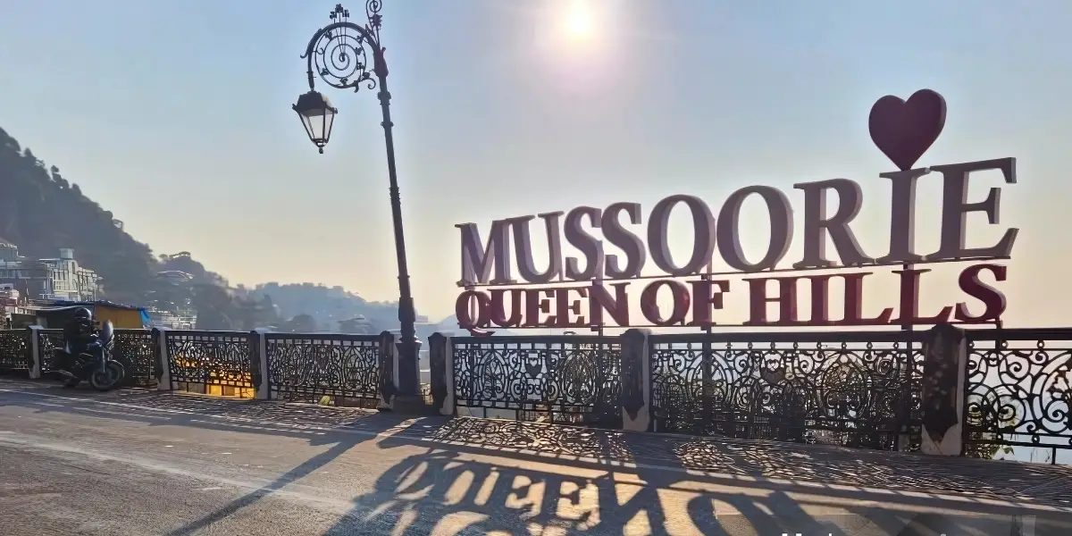 Journey to Mussoorie: Scenic Transitions